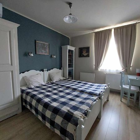 Fogadó a Patkolókovácshoz Szekszárd Bed and Breakfast Exterior foto